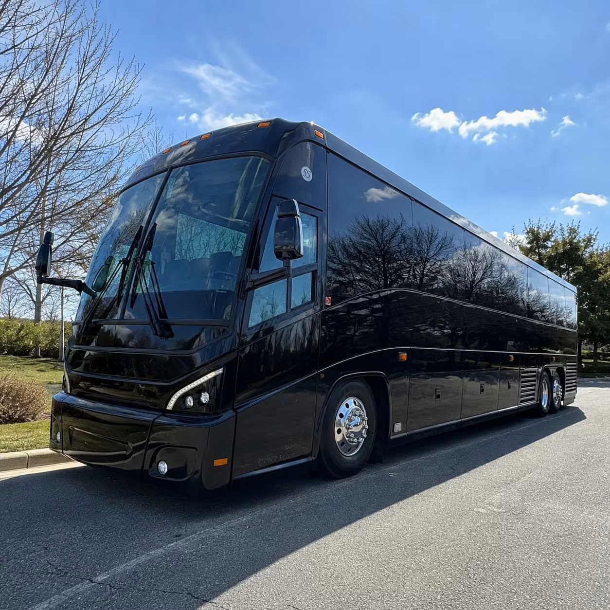 charterbusrentalrichmondva com makes corporate campus shuttles in richmond s west end simple