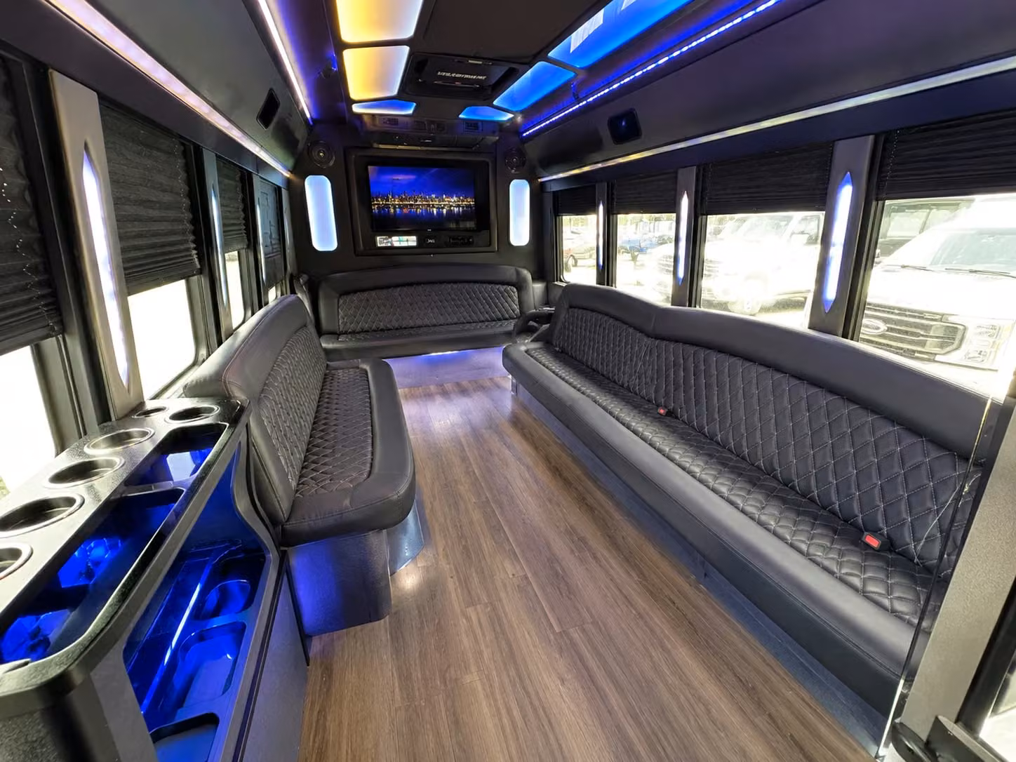 richmond party bus rentals for bachelorette parties birthdays and group concert nights out